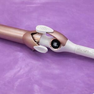WEEYUM Curling Iron – Digital Temperature Display | Rose Gold